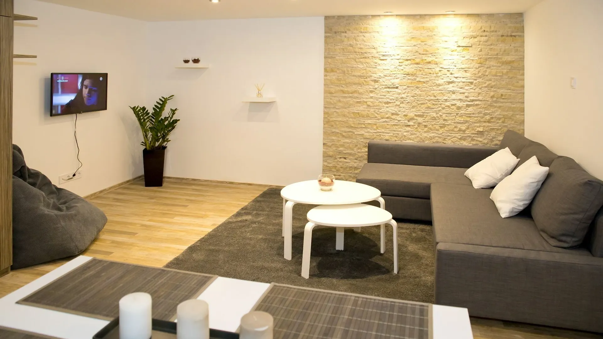 Bpm-Fancy Apartment Of Budapest 0*,